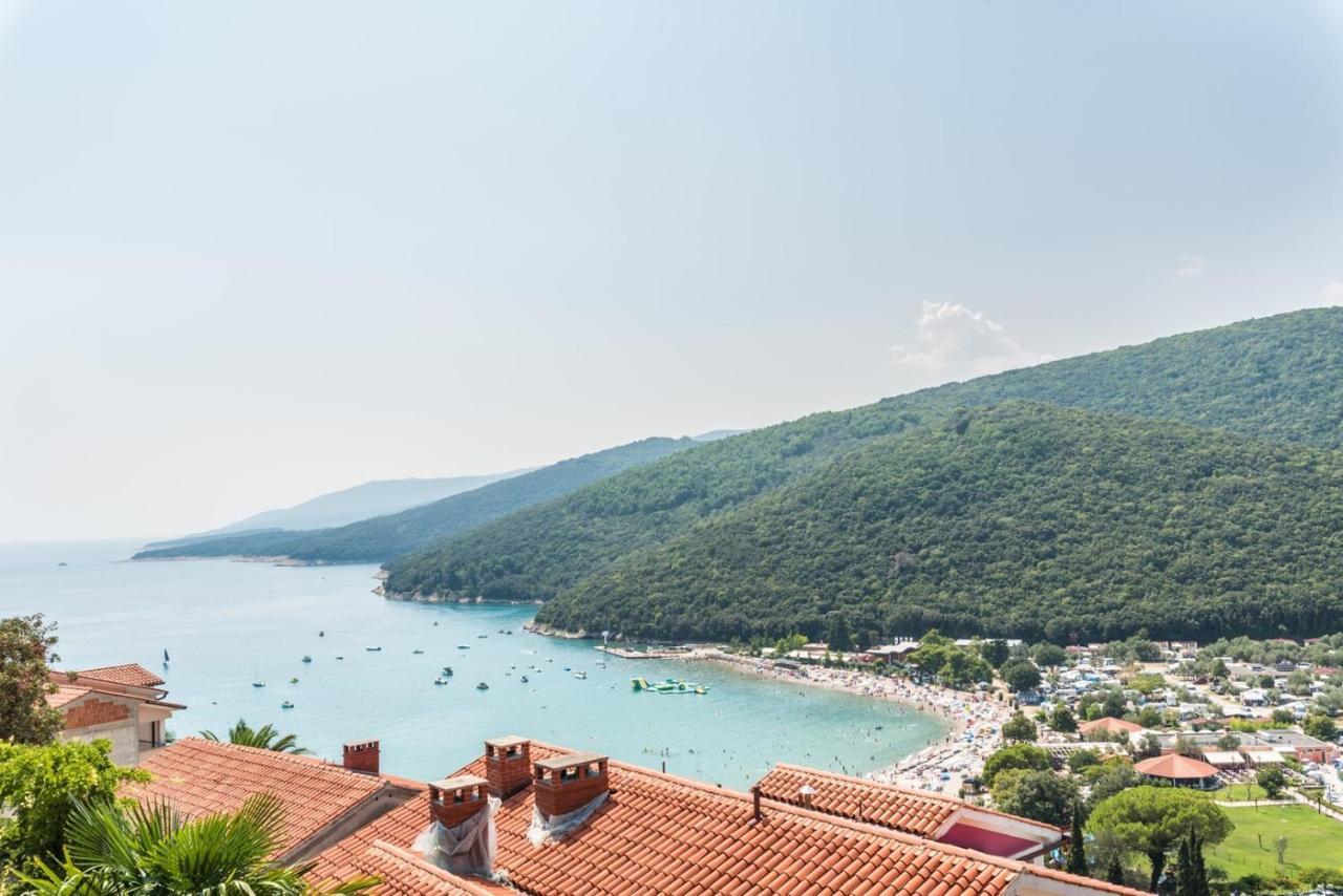 Apartments Villa Adria Rabac Exterior foto